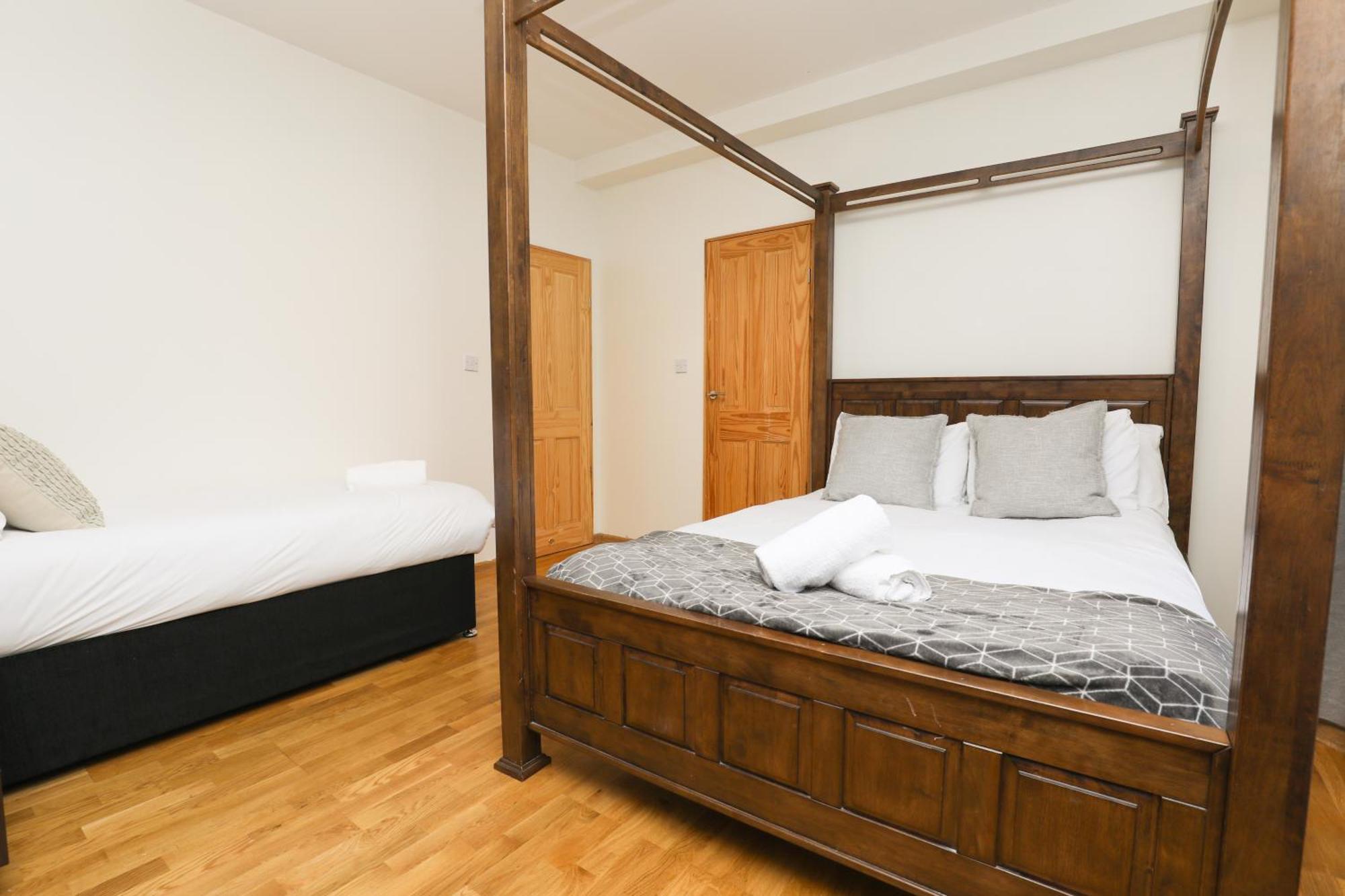 Anfield Luxe Retreat - Stylish Stay With Parking - Steps From Stadium - Short Drive To City Centre Liverpool Esterno foto