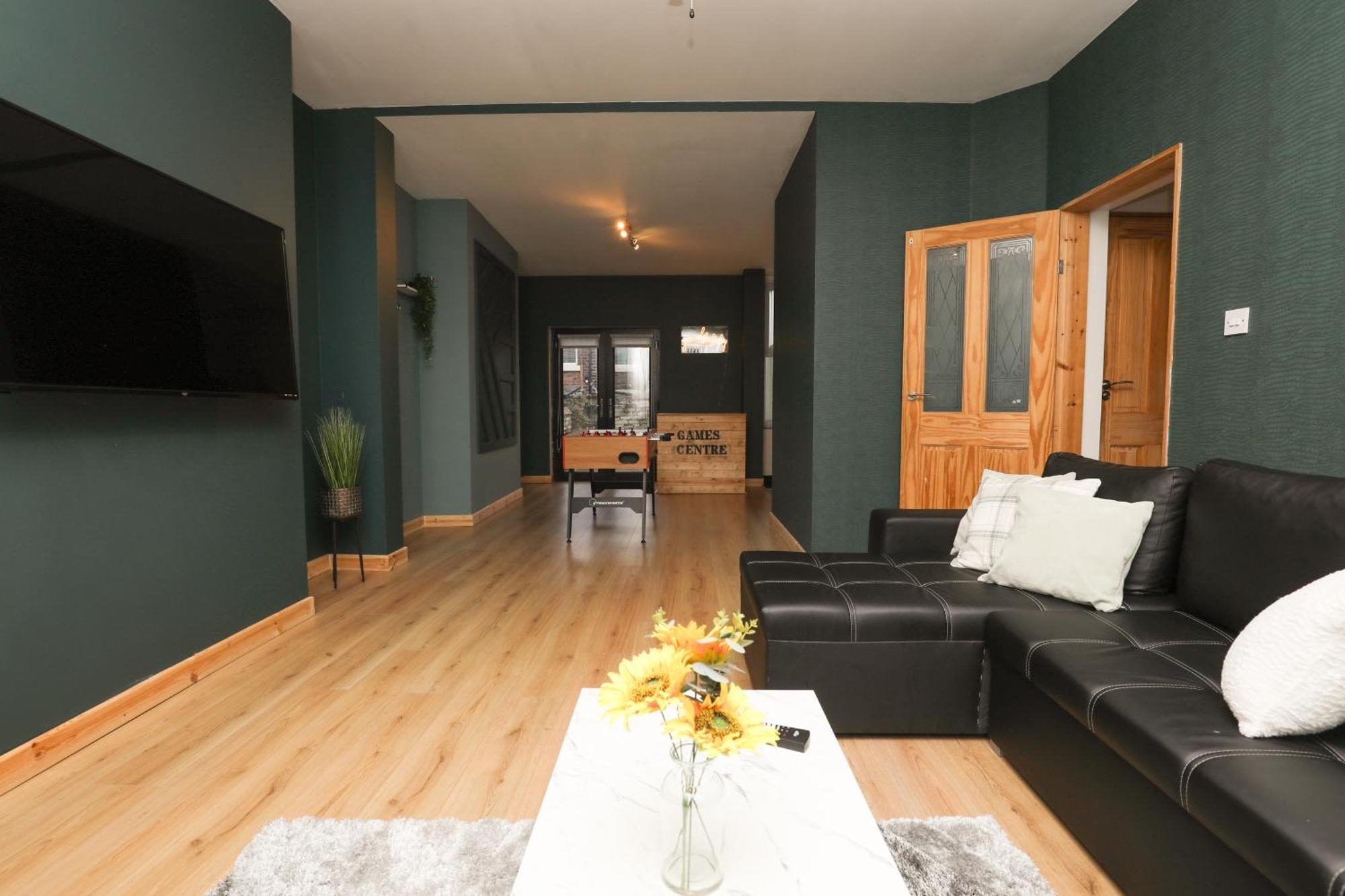 Anfield Luxe Retreat - Stylish Stay With Parking - Steps From Stadium - Short Drive To City Centre Liverpool Esterno foto